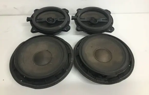 Audi A4 S4 B6 8E 8H Parcel shelf speaker 