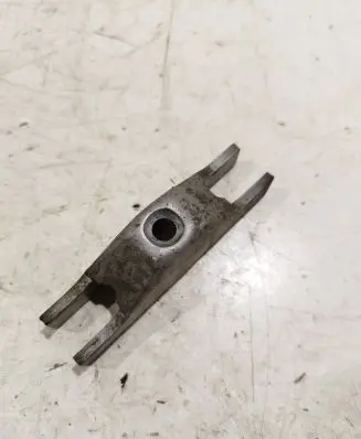 Honda Civic IX Fuel Injector clamp holder