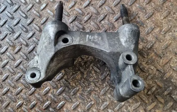 Ford Galaxy Engine mounting bracket 6G906030AA