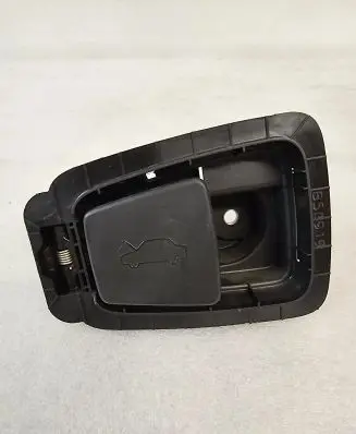 Volvo S60 Engine bonnet (hood) release handle 32277309