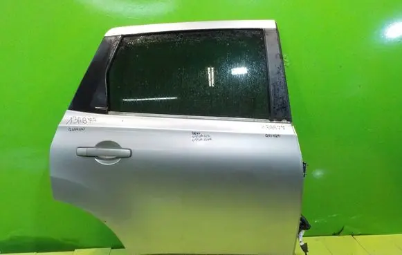 Nissan Qashqai Rear door 