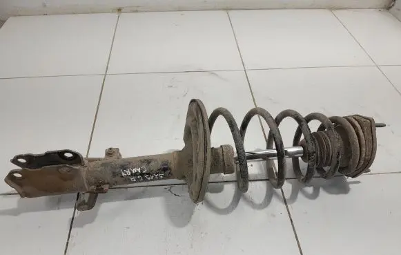 Toyota Camry Rear shock absorber with coil spring NOCODE