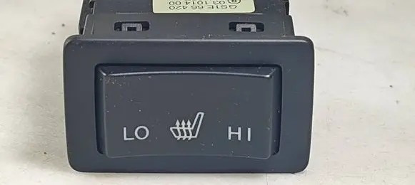 Mazda 6 Seat heating switch GS1E66420 16112009 K1827