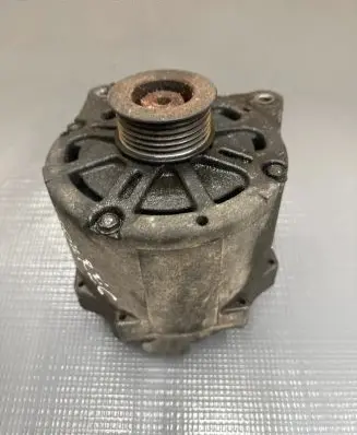 Volkswagen Touareg I Generator/alternator LR1190912 059903023