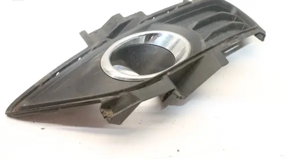 Ford Mondeo MK IV Front fog light trim/grill DS7319953ABW