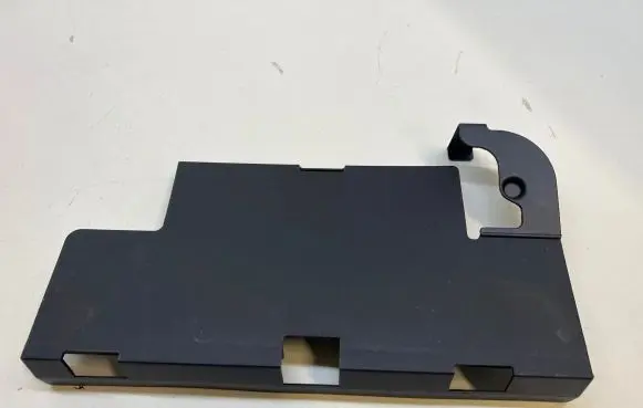 Audi A6 C7 Battery box tray cover/lid 8K0915129G