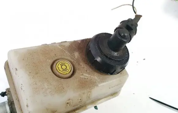 Renault Espace III Brake fluid reservoir 7700823486 7700823487