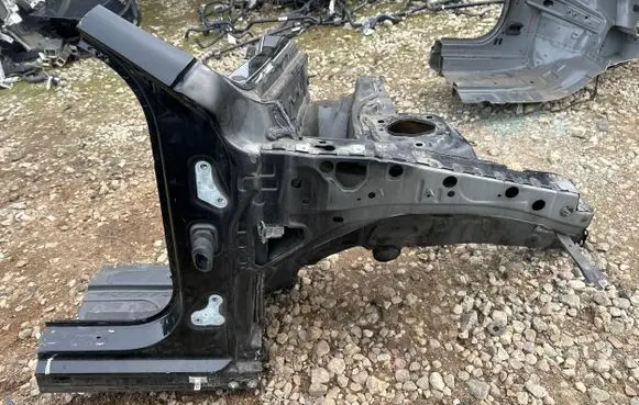 Front quarter panel
