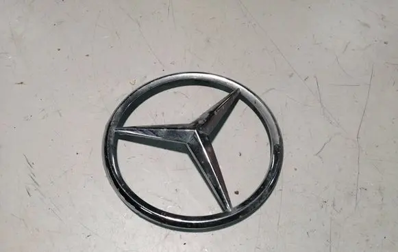 Mercedes-Benz CL C215 Manufacturer badge logo/emblem A2158880052