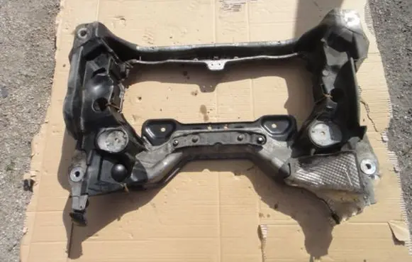 Mercedes-Benz CLK A209 C209 Front subframe A211601003