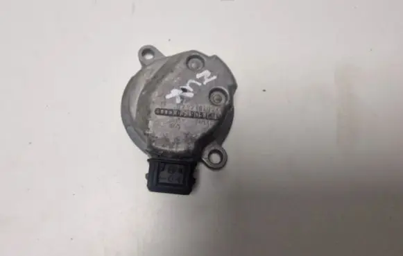 Volkswagen New Beetle Camshaft position sensor 058905161B