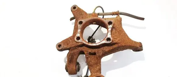 Rear wheel hub