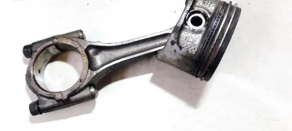 Skoda Fabia Mk1 (6Y) Piston with connecting rod a411b