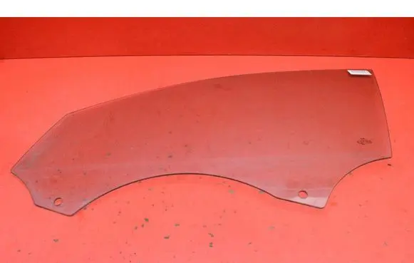 Audi A4 S4 B8 8K Front door window glass four-door 