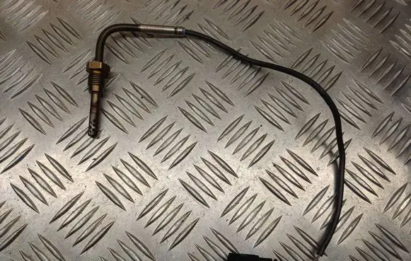 Audi A6 S6 C6 4F Exhaust gas temperature sensor 059906088A