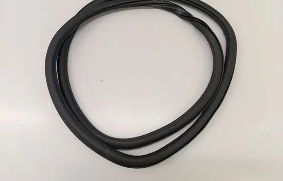 Audi Q4 Sportback e-tron Rear door rubber seal (on body) 