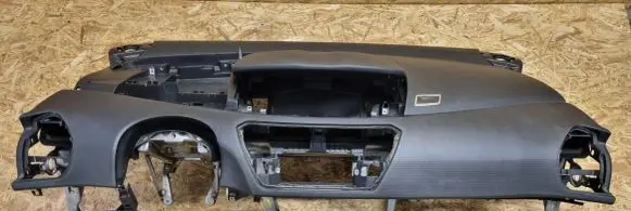 Citroen C4 I Picasso Dashboard 9683044477 96821842ZD
