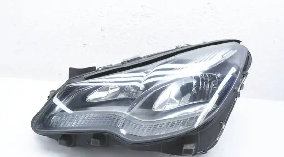 Mercedes-Benz E C207 W207 Headlight/headlamp A2078200959 1LX01109143