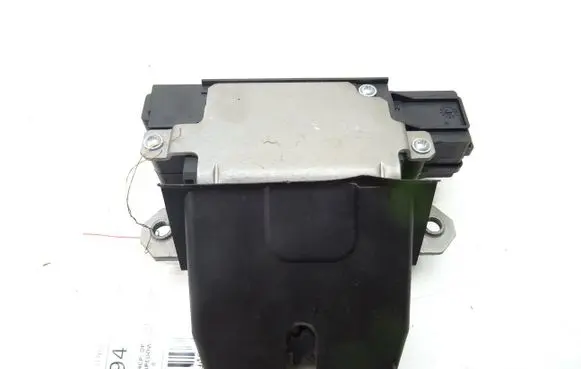 Ford Focus Tailgate exterior lock 