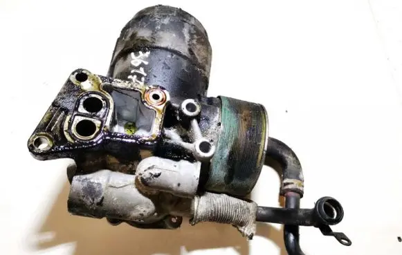 Saab 9-5 Oil filter cover 
