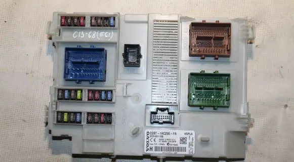 Volvo V60 Fuse box set 31314511AB