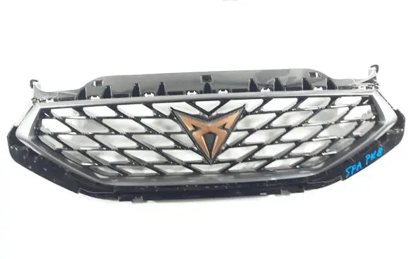 Seat Leon IV Front bumper upper radiator grill