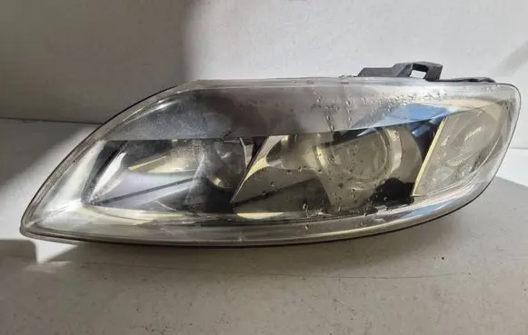 Audi Q7 4L Headlight/headlamp 4L0941003B 89312970 4L0907391