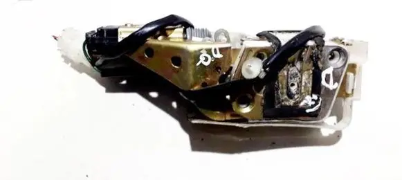 Mazda 323 F Rear door lock