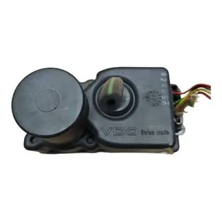 Audi 100 200 5000 C3 Central locking vacuum pump 443862257h