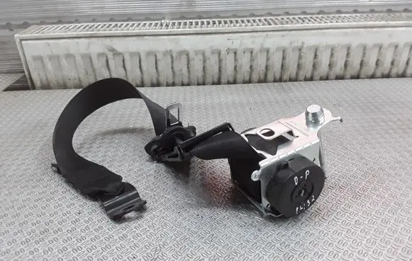 Opel Meriva A Front seatbelt 93335105
