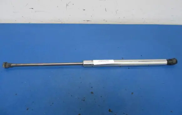 Volkswagen Polo Shock absorber/damper mounting bracket 