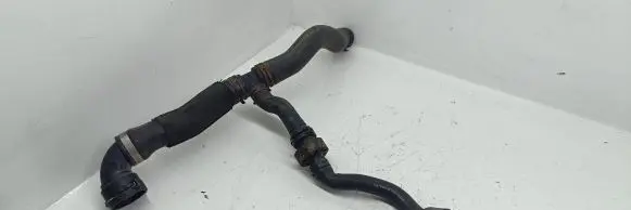 Volkswagen PASSAT CC Engine coolant pipe/hose 3B0122291H