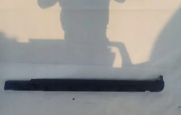 Dacia Sandero Sill