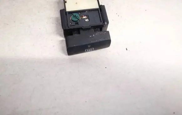 Toyota Corolla Verso AR10 Windscreen/window heater switch 15a410
