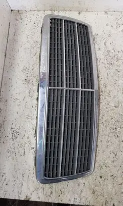 Mercedes-Benz C W202 Front grill