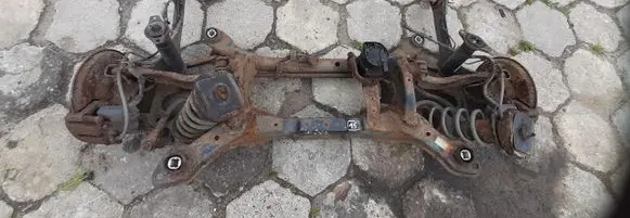 Volvo S80 Rear axle beam with reductor