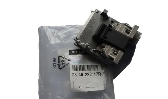 Renault Arkana Windshield/windscreen camera 284628217R