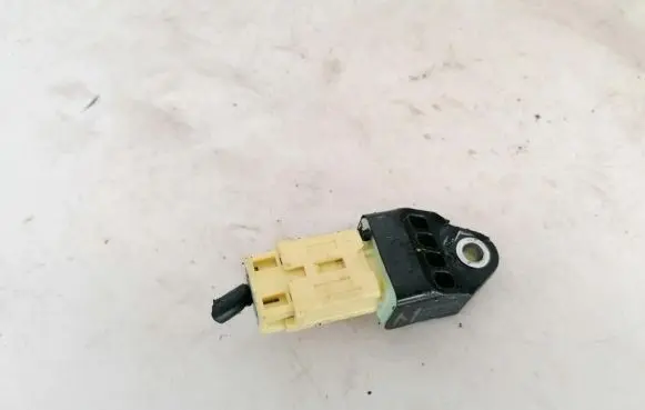 Toyota RAV 4 (XA30) Airbag deployment crash/impact sensor 8983133020 89831-33020