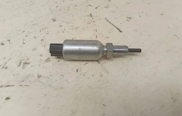Clutch pedal sensor