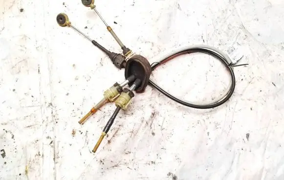 Opel Zafira B Gear shift cable linkage