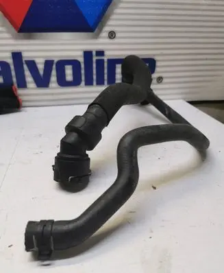 Audi A4 S4 B7 8E 8H Engine coolant pipe/hose 8E0121049AC
