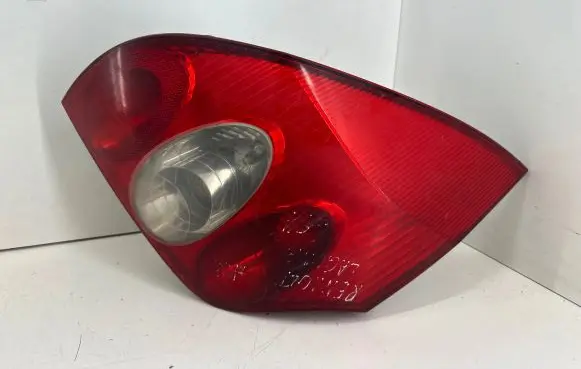 Renault Laguna II Rear/tail lights 8200002471