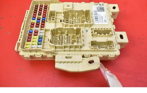 KIA Sportage Fuse box set 91950R2540