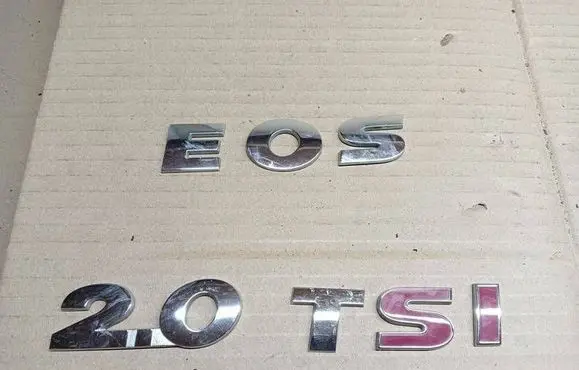 Volkswagen Eos Manufacturer badge logo/emblem 20TS