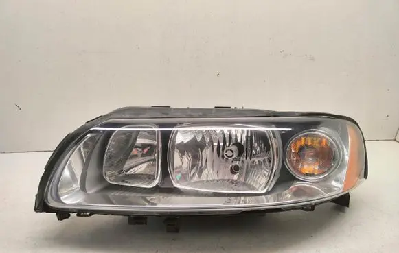 Volvo V70 Headlight/headlamp