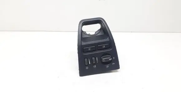 Volvo XC90 Light switch 30739304