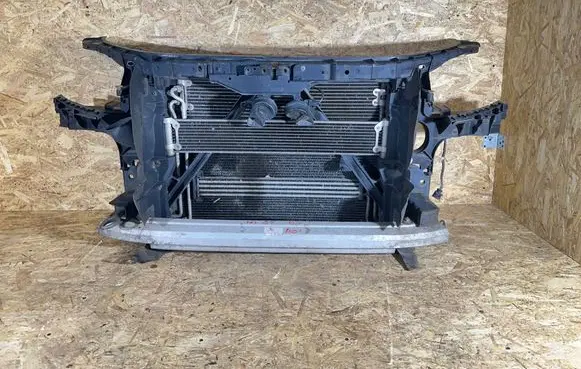 Audi Q7 4L Radiator support slam panel