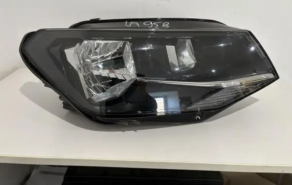 Volkswagen Caddy Headlight/headlamp 2K1941016B