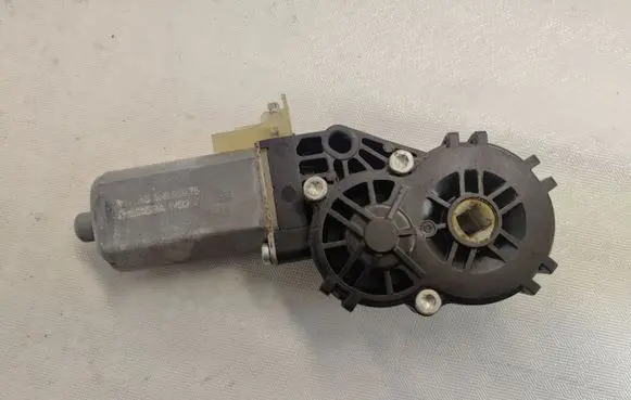 Audi Q5 SQ5 Seat adjustment motor 5N0959761 0390203469