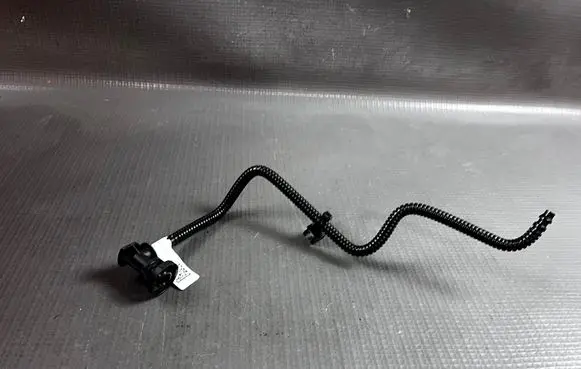 Audi SQ7 Brake vacuum hose/pipe 4M0915501E
